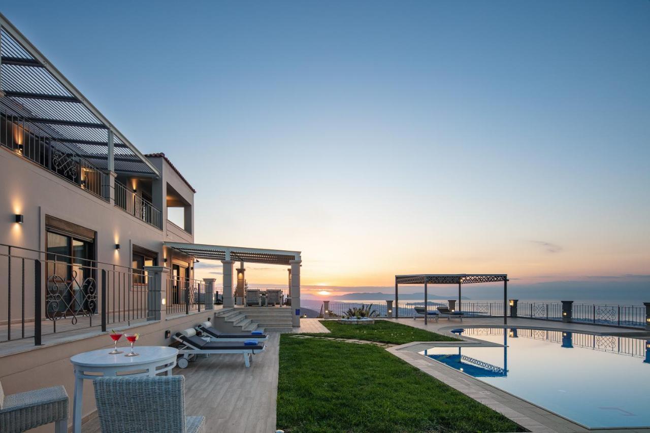 Villa Golden Hill Chania  Ngoại thất bức ảnh